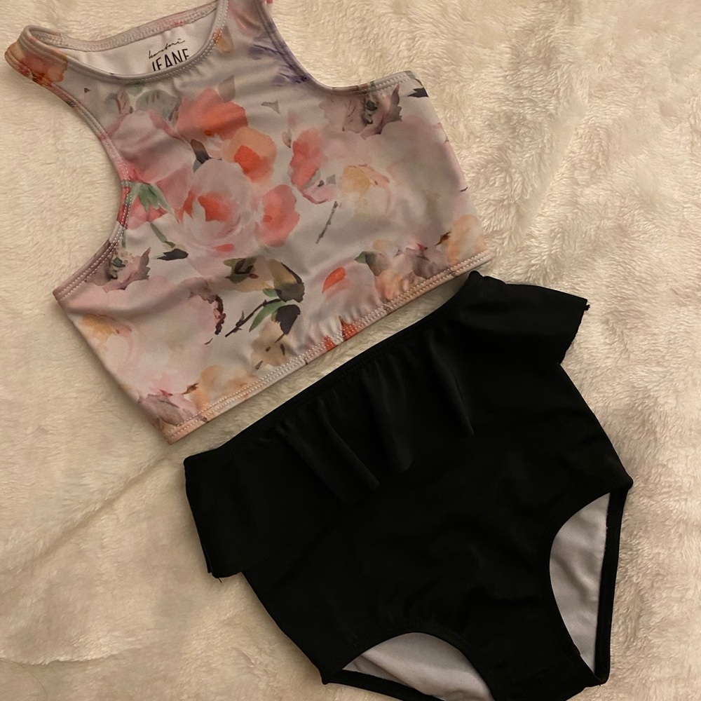 Kortni Jeane set 4/5